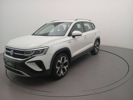 VOLKSWAGEN TAOS 1.4 250 TSI TOTAL FLEX HIGHLINE AUTOMÁTICO